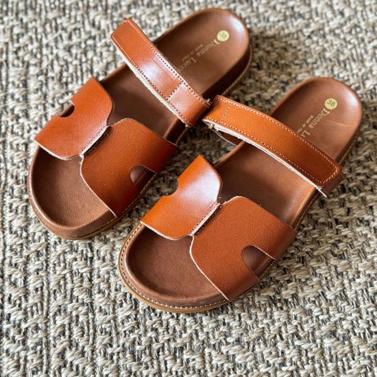 sandales d'été , sandales compensés, sandales plates , sandales à talons bas , chaussures d'été , chaussures inspiration Hermes, sandale mode , sandales chic