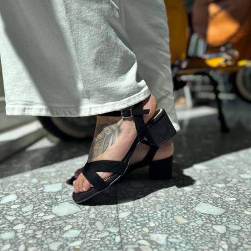 sandales été a talons , sndales confortables , chaussures pour maraige et soirées